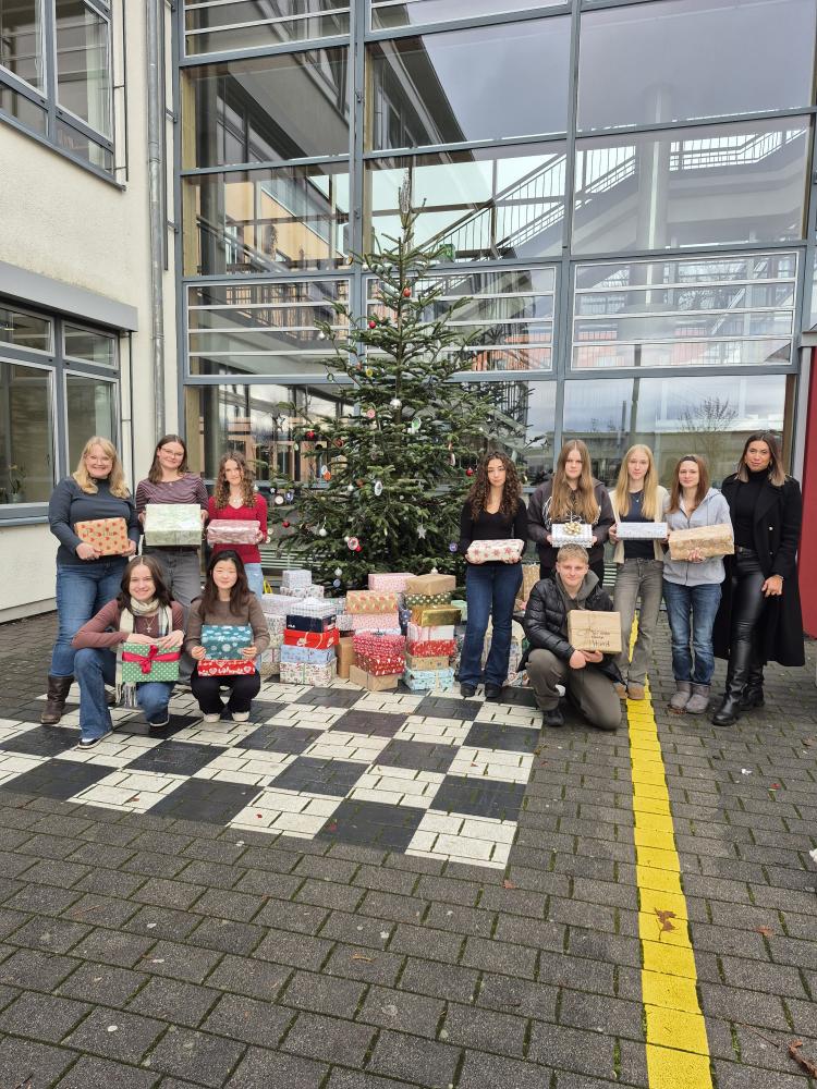 Weihnachtspackchen2025